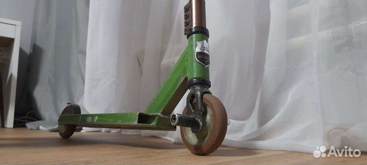 Трюковой самокат