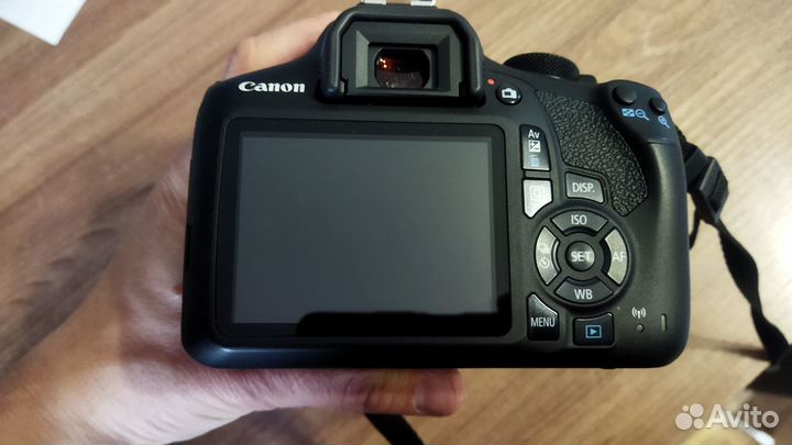 Зеркальная камера Canon EOS 1300D Kit 18-55mm DC