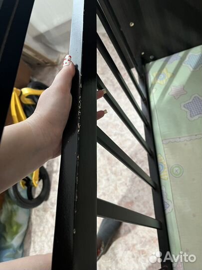 Кровать с маятником