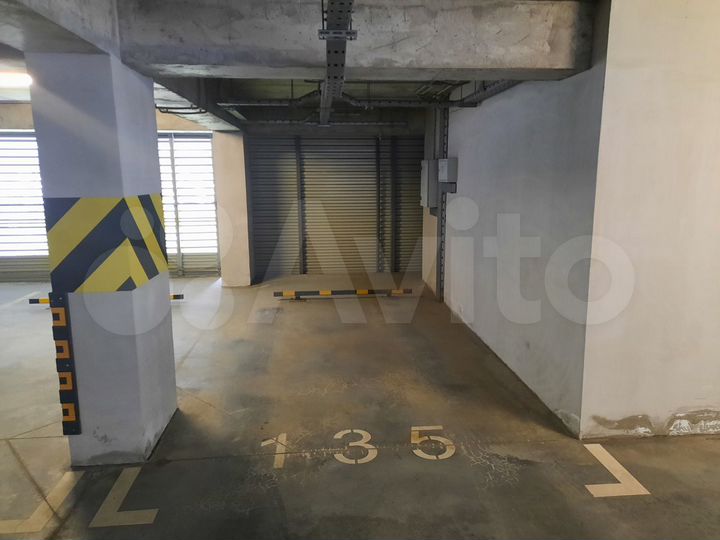 Машиноместо, 13 м²