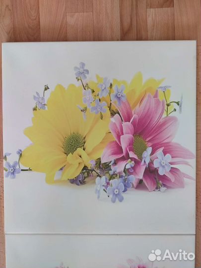 Картины. Цена за 2 шт.Размер 1 картины 50х50 см