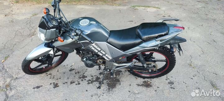 Продам мотоцикл lifan