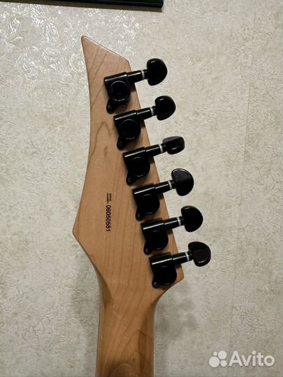 Электронная гитара Russtone