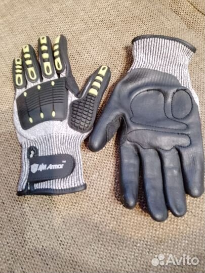 Мотоперчатки