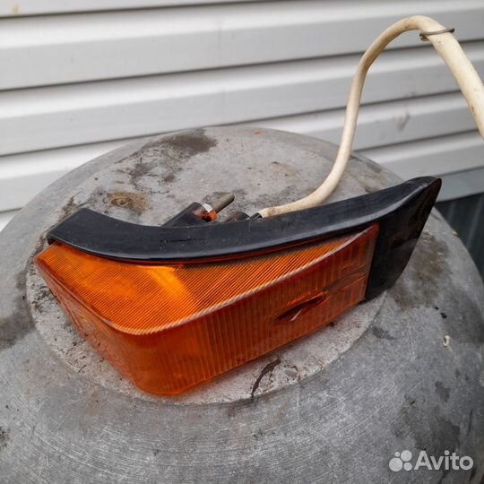 Поворотники газ 2410