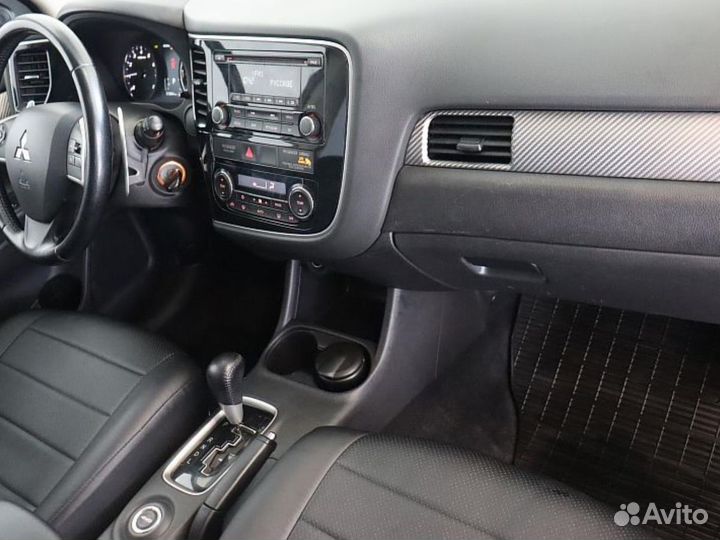 Mitsubishi Outlander 2 CVT, 2012, 213 861 км