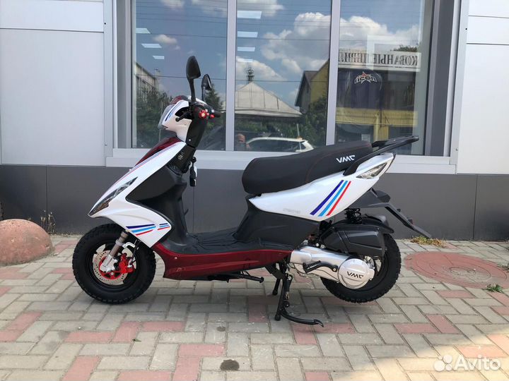 Скутер VMC Vento Corsa 50 150 2024