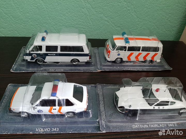 Полицейские машины мира в блистерах (1) 1/43