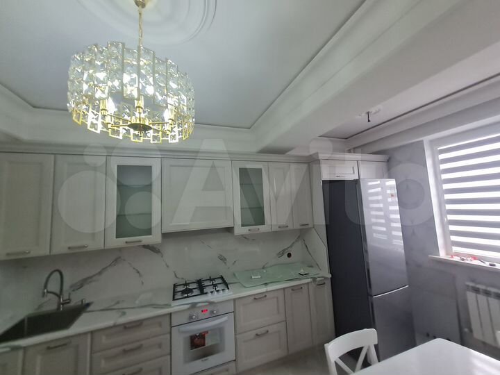 2-к. квартира, 85 м², 4/5 эт.