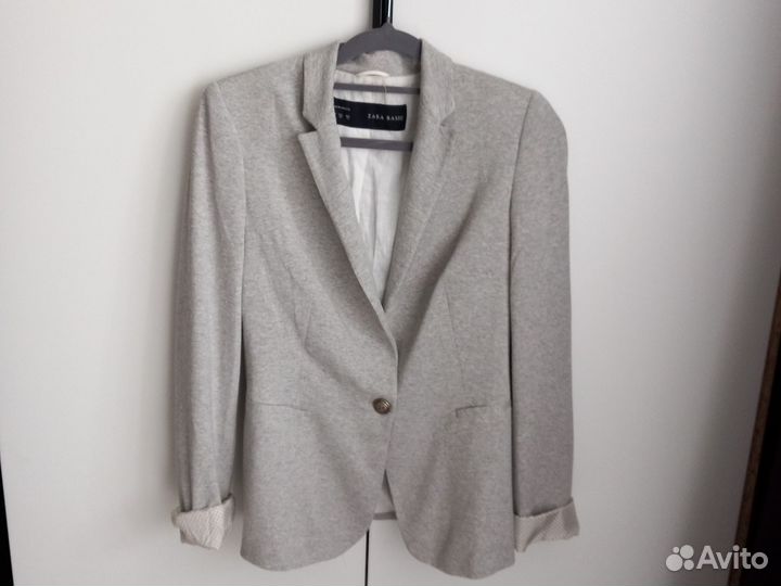 Пиджак женский Zara xs