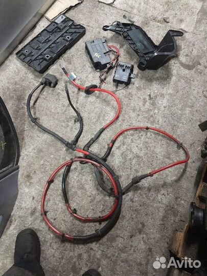 Комплект жгут проводки аккумулятора Volkswagen