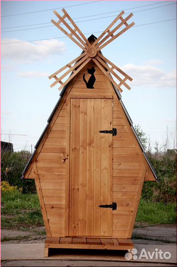 Уличный туалет деревянный GAR202