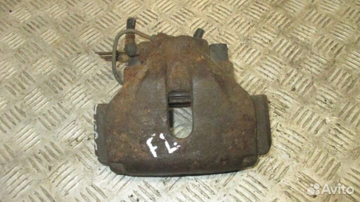 Суппорт передний левый Audi A6 C5