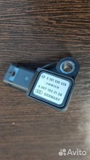 Датчик давления воздуха Mercedes S 500 4Matic W221