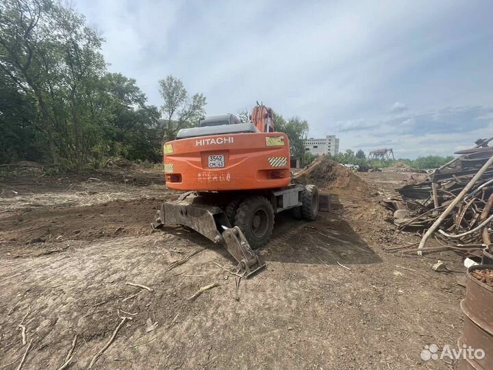 Колёсный экскаватор Hitachi EX160W, 2003