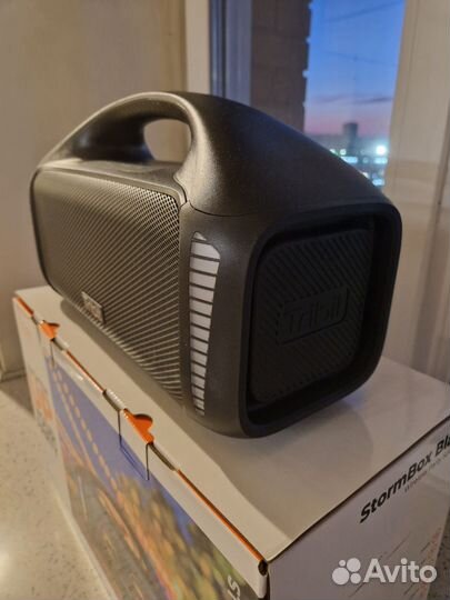 Портативная колонка tribit