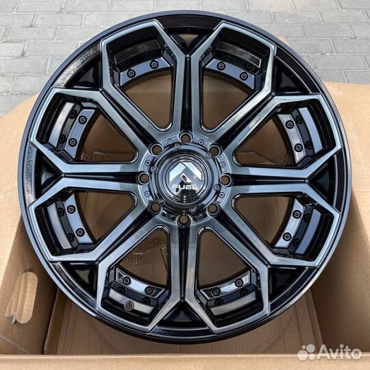 Литые диски Fuel Siege R20 8X165.1 Hummer H2