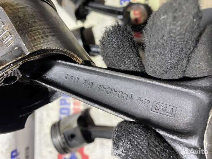 Поршень с шатуном двс 402 газель, УАЗ