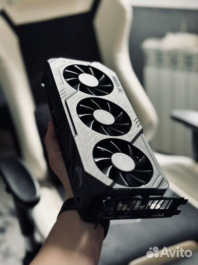 Rx 5700 XT Asus Tuf
