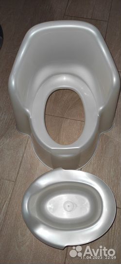 Детский горшок - трон