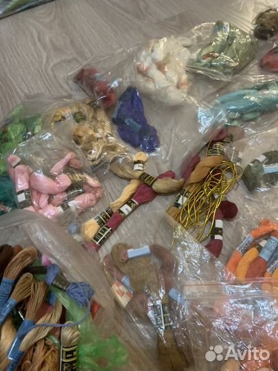 Нитки мулине пакетом