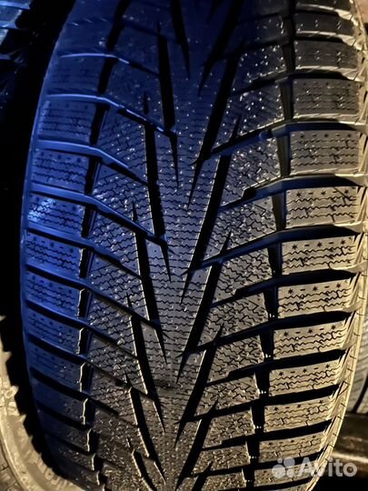 Hankook Winter I'Cept X RW10 285/50 R20 116T