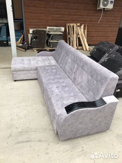 Угловой диван