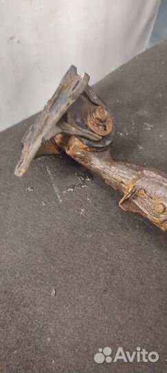 Задний рычаг в сборе со ступицей Chery Tiggo 5