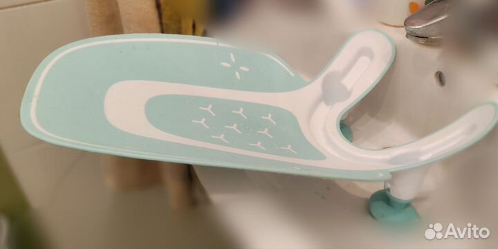 Горка для купания новорожденного в раковине