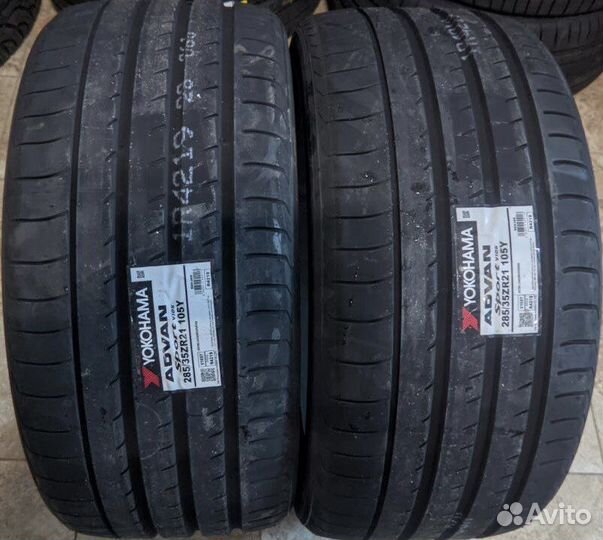 Yokohama Advan Sport V105 285/35 R21 и 325/30 R21 108Y