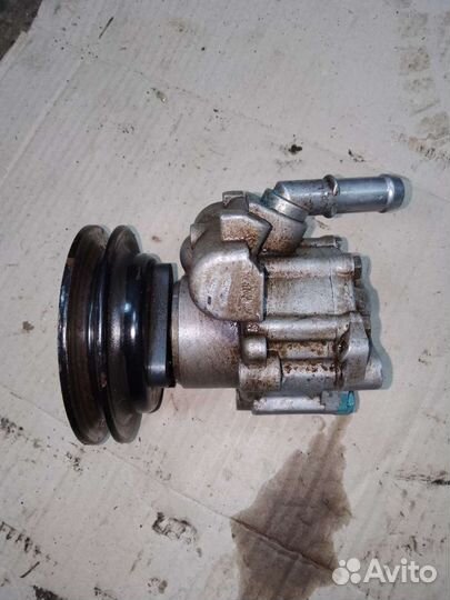 Насос гур Cheri Amulet