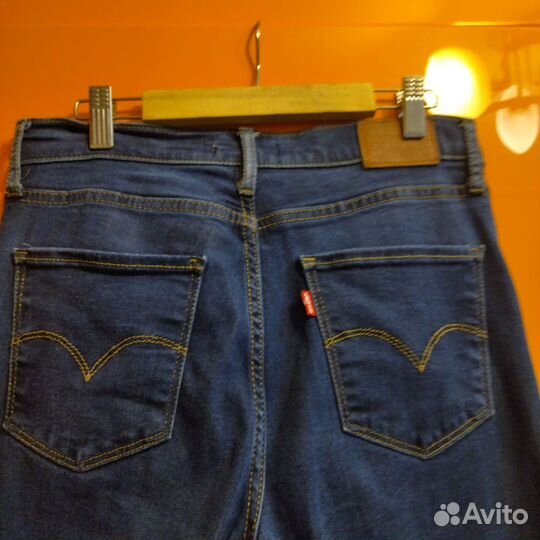 Джинсы levis w28 L 32 женские