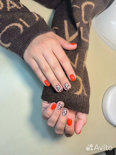 Маникюр и педикюр