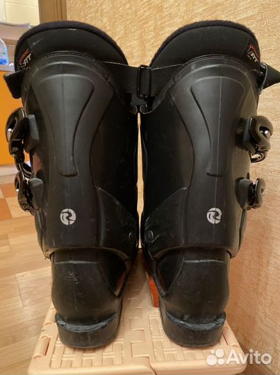 Горнолыжные ботинки rossignol