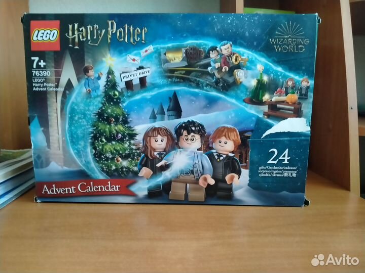 Продаю Лего Адвент календари.Оригинал