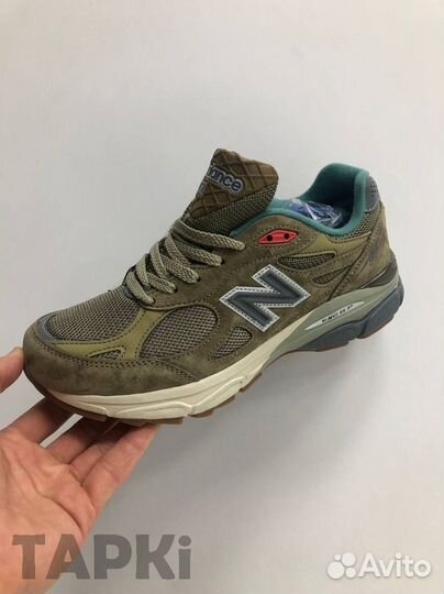 New Balance 990