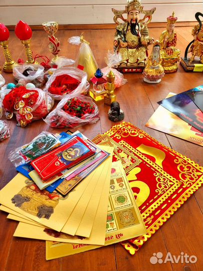 Амулеты, статуэтки, атрибуты фен-шуй