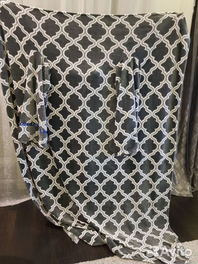 Плед с рукавами