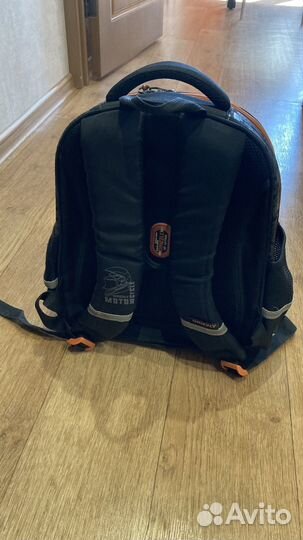 Рюкзак школьный для мальчика grizzly