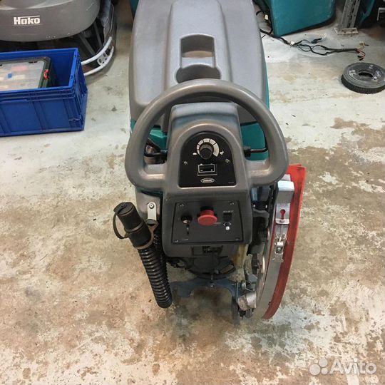 Поломоечная машина Теннант Т3 Tennant