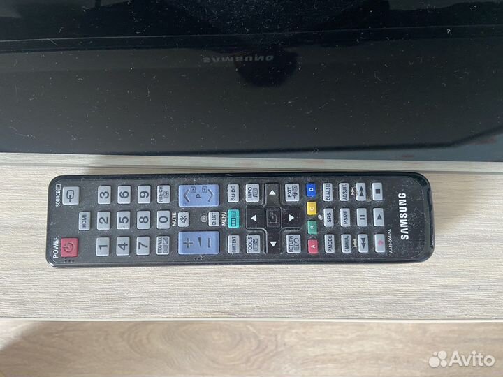 Телевизор samsung UE40D5000PW