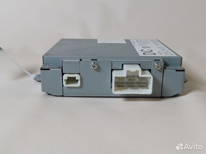 Преобразователь напряжения Nissan Serena C26 MR20