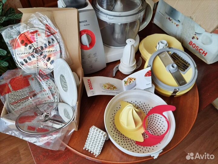 Кухонный комбайн Bosch MCM 5529