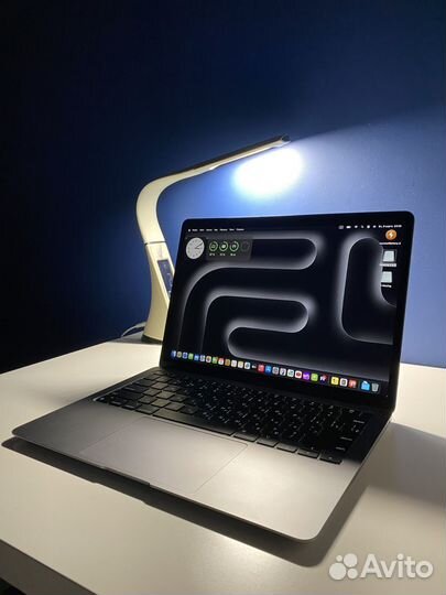 Macbook air 13 2020 m1