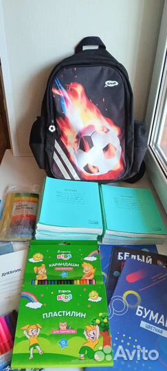 Рюкзак+ канцелярский набор