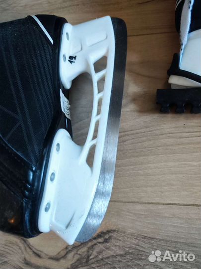 Коньки Bauer supreme s140 раз. 32