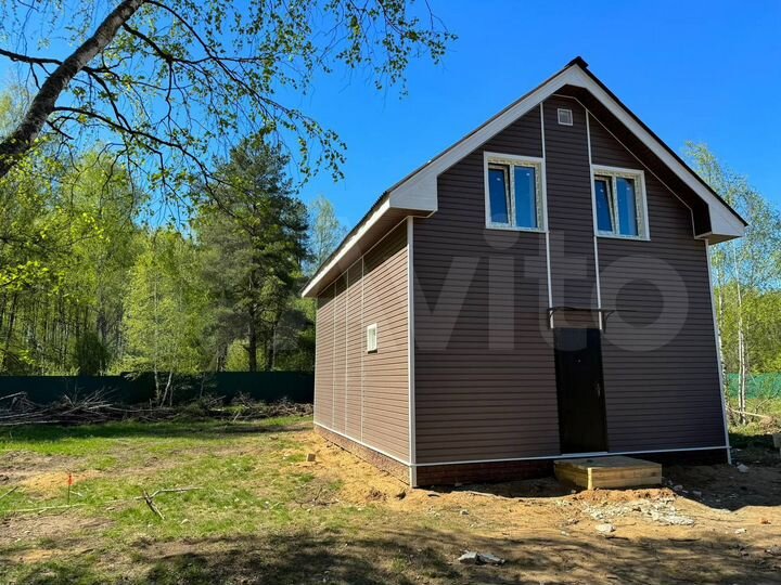 Дом 108 м² на участке 5 сот.