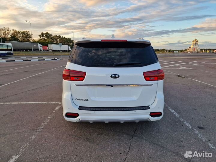 Kia Carnival 2.2 AT, 2020, 79 100 км