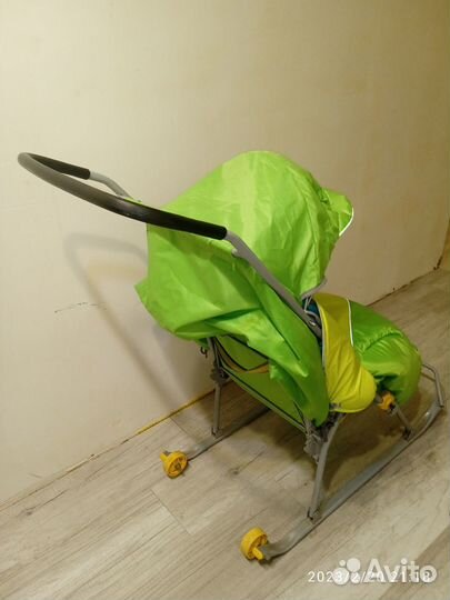 Детские санки с колёсиками 