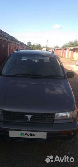 Mitsubishi Chariot 2.0 AT, 1993, 350 000 км